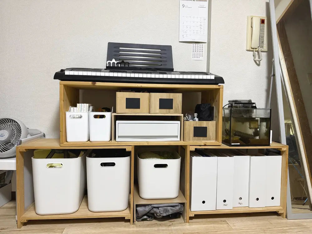 片づけ後のピアノまわり